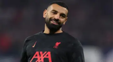 بارنز يرجح أحد وجهتين فقط لـ محمد صلاح.. ويستبعد أحد الدوريات الكبرى